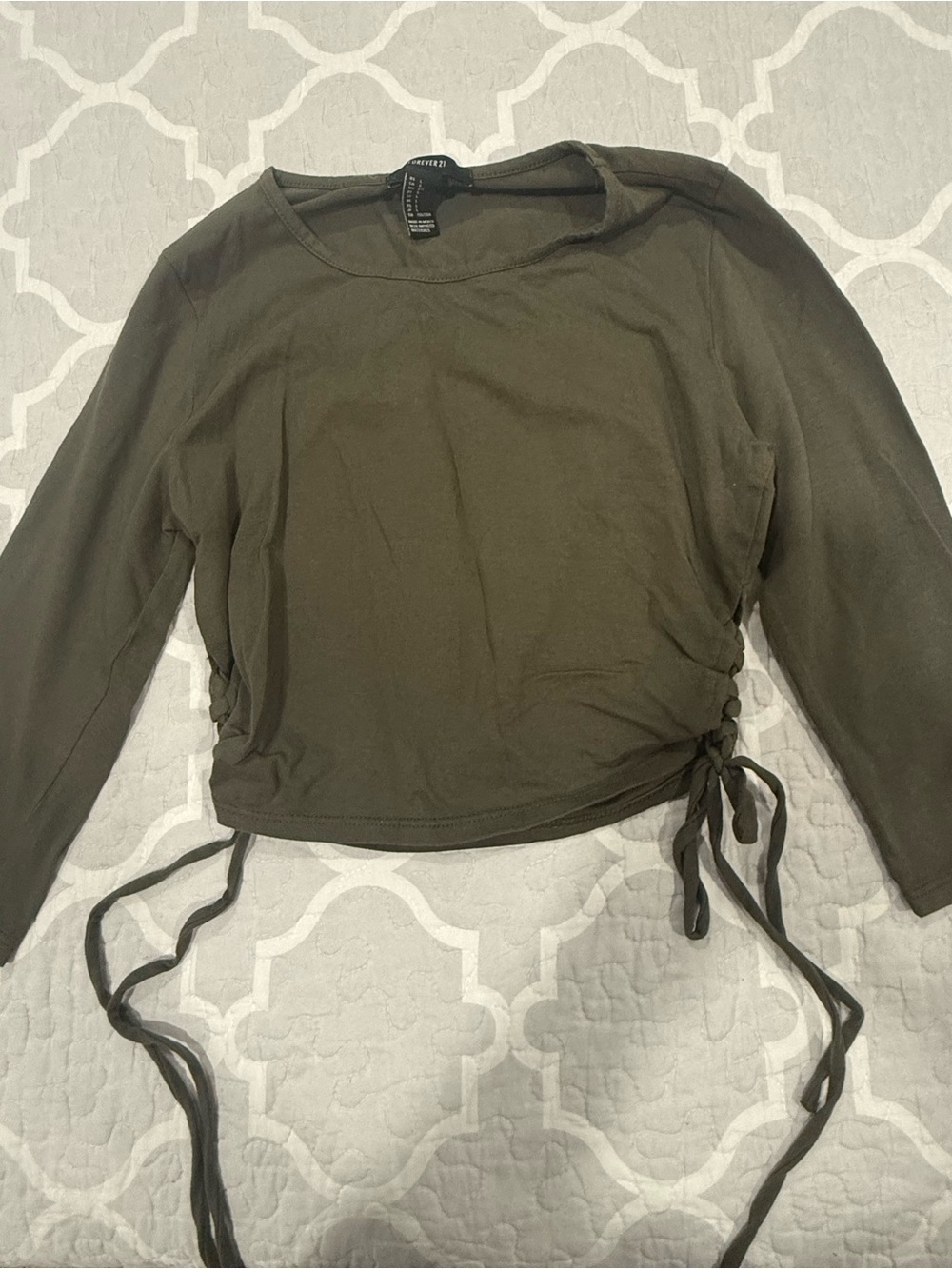 Forever 21 Olive Ruched Long-Sleeve Crop Top - Picture 2 of 5
